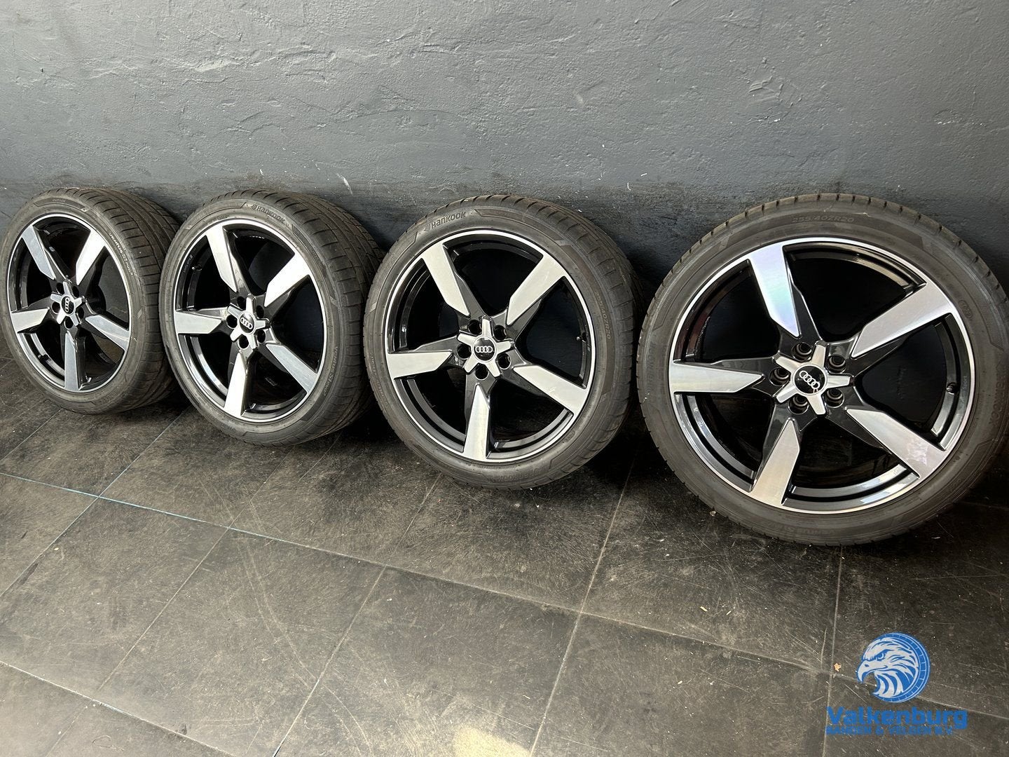6-7mm! Originele Audi Q3 83A 20 inch Audi Sport Polygon zwar, Auto-onderdelen, Banden en Velgen, Banden en Velgen, Zomerbanden
