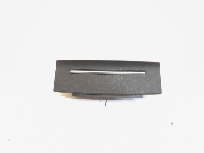 Prise 12 Volts d'un Audi A6, -, 3 mois de garantie, Audi, Utilisé