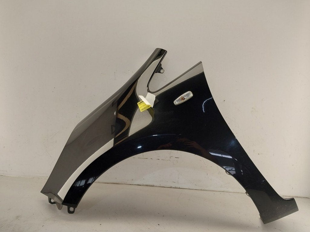 SPATBORD LINKS VOOR Kia Rio III (UB) (|663111W150|), Spatbord, Theodor-Heuss-Allee 11
60486  Frankfurt am Main, DE, Kia Deutschland GmbH