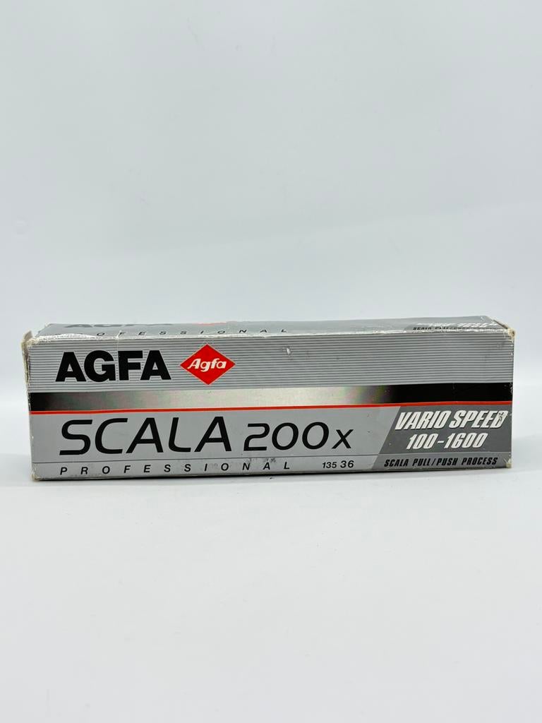 5x Agfa Scala 200x 35mm film, Ophalen of Verzenden, 35mm film