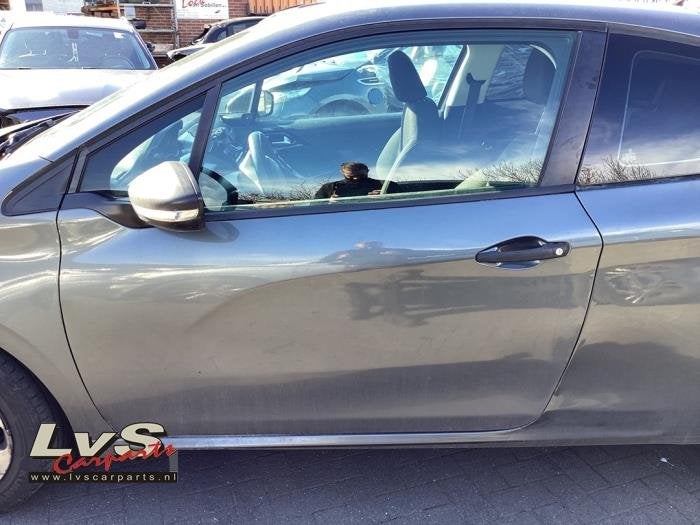 Portier 2Deurs links van een Peugeot 208 (KTPD), Gebruikt, -, Deur, -