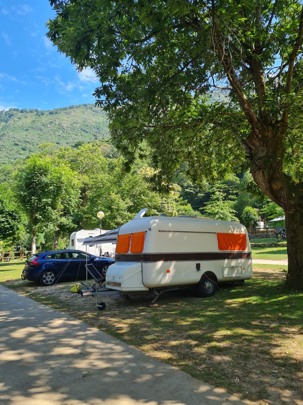 Biod caravan 400 TL (1982) 2 pers. - langslaper, Caravanes & Camping, Caravanes pliantes, Autres marques, Présent, Beige, Enlèvement
