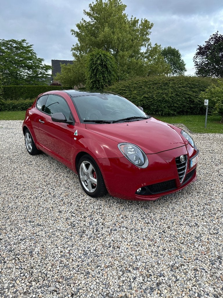 Alfa Romeo MiTo Quadrifoglio, Autos, Alfa Romeo, Achat, Euro 6, Noir, Aide au démarrage en côte