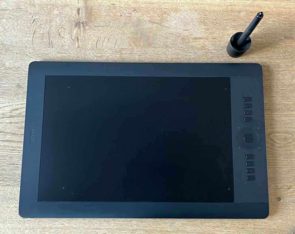 Wacom Intuos Pro Large avec stylet, Enlèvement ou Envoi, Comme neuf