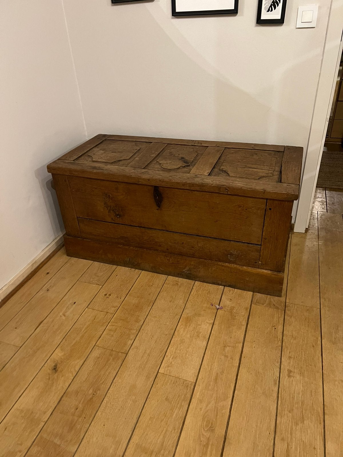 Antieke massief eikenhouten kist, Ophalen