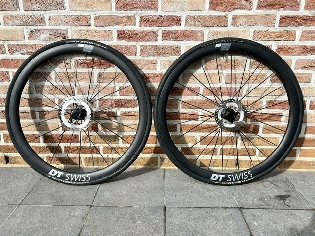 DT Swiss ARC 1400 DICUT 38 Carbon wielset – NIEUW – compleet, Neuf, Enlèvement ou Envoi, Dt swiss, Carbone