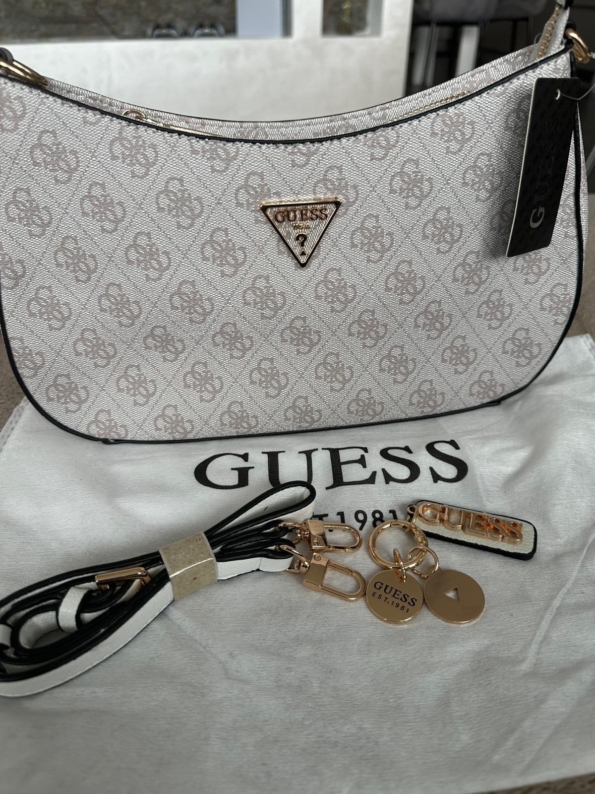 beige/witte Guess handtas, Enlèvement ou Envoi, Neuf, Blanc