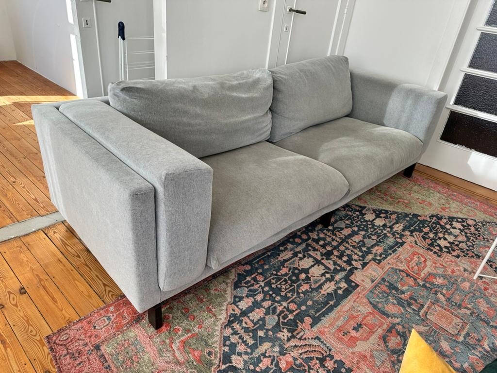 Nockeby IKEA 3 zit zetel -grijs, Huis en Inrichting, Zetels | Zetels, Gebruikt, Rechte bank, Driepersoons, 200 tot 250 cm, 75 tot 100 cm