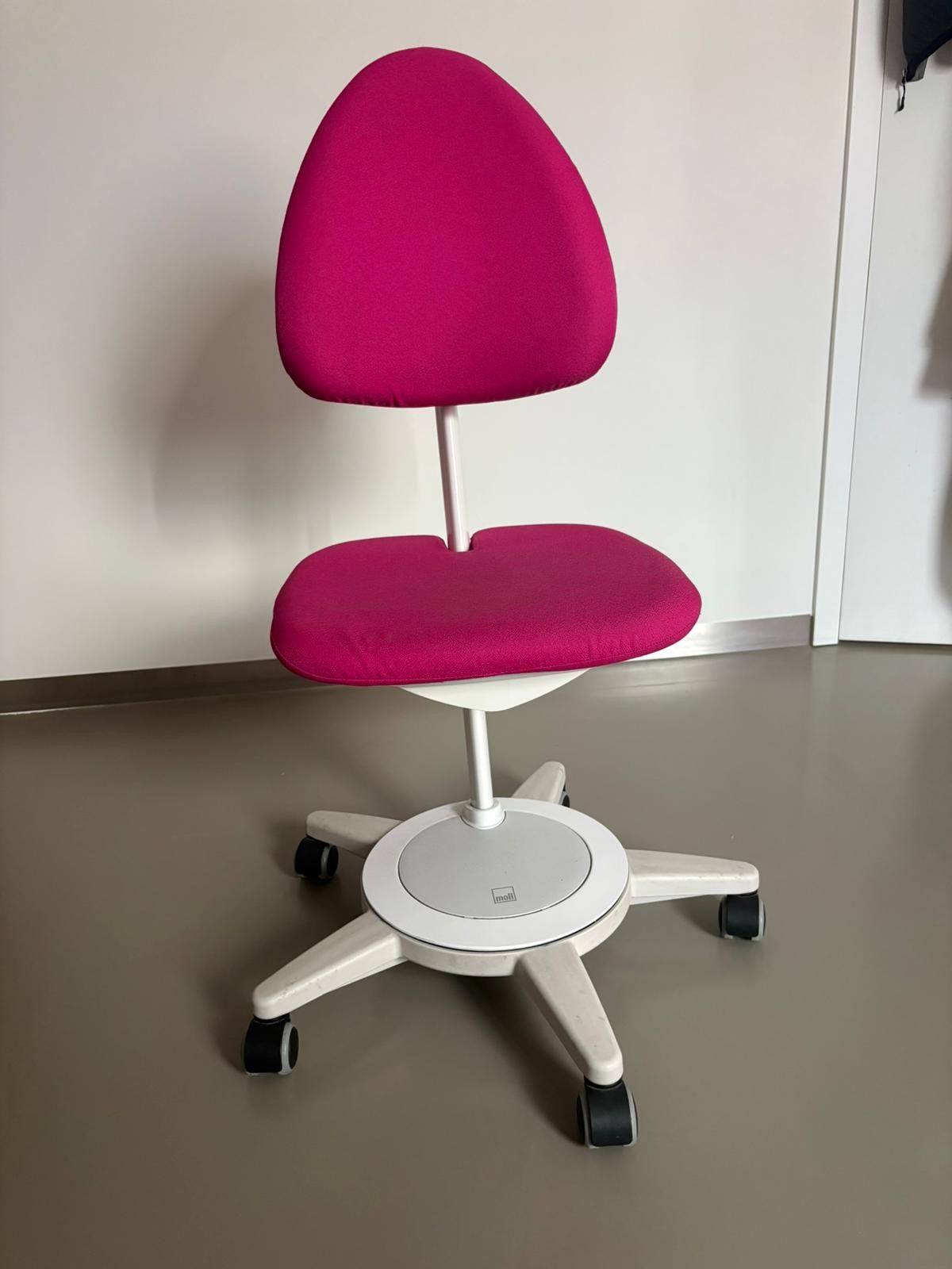 Chaise de bureau ergonomique enfant/ado, Ophalen, Gebruikt, Roze, Bureaustoel