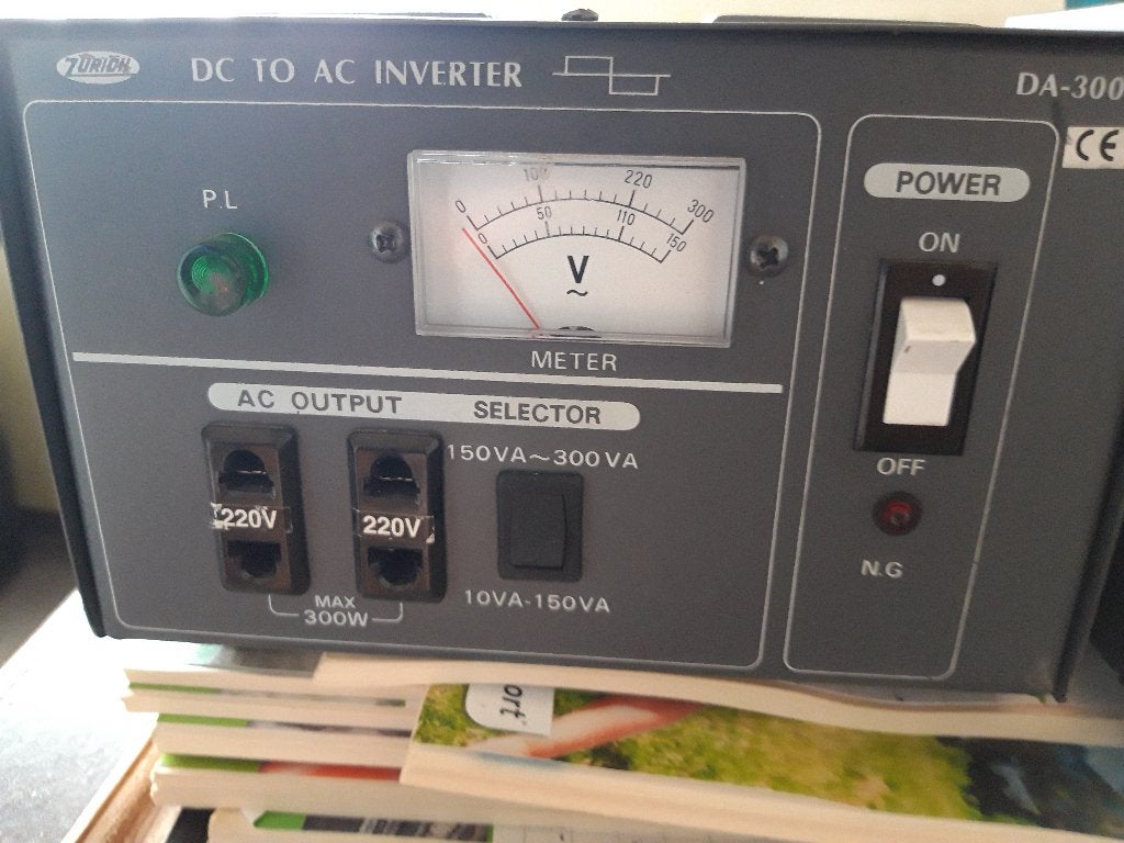 Omvormer  12V naar 220 Volt, Buscamper of Camperbus, Mercedes-Benz, Particulier, Meer dan 6