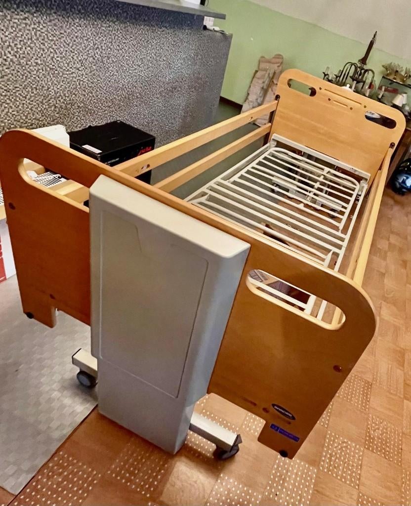 Multifunctioneel bed., Comme neuf, Brun, Enlèvement, Réglable