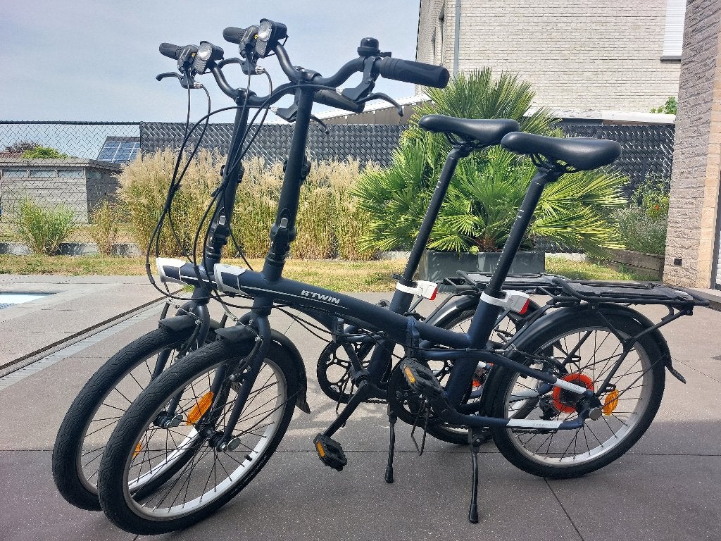 2 identieke Plooifietsen BTWIN TILT 500 -zo goed als nieuw, Vélos & Vélomoteurs, Autres marques, Vitesses, Femmes, Comme neuf