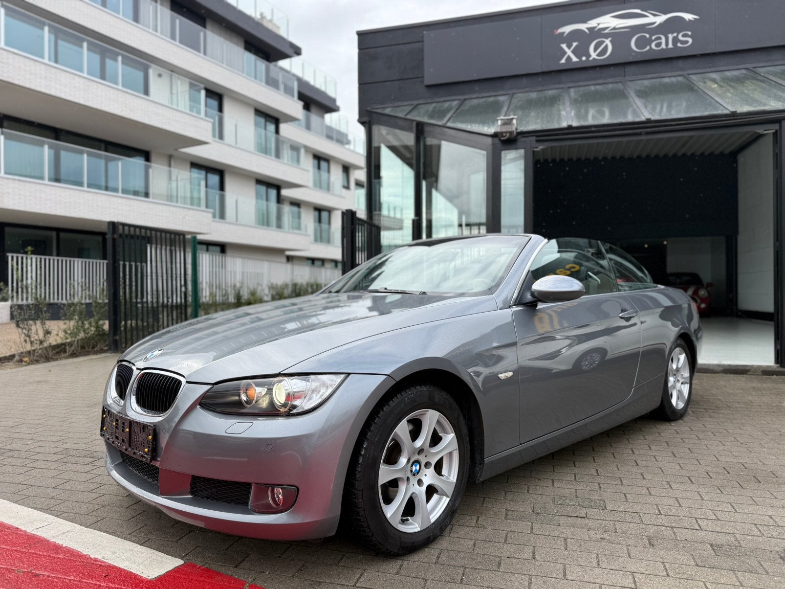 Bmw 320i | Cabrio | Automaat | 139.000 Km | Navi | 2007 |, Auto's, Automaat, 4 zetels, Achterwielaandrijving, 4 cilinders