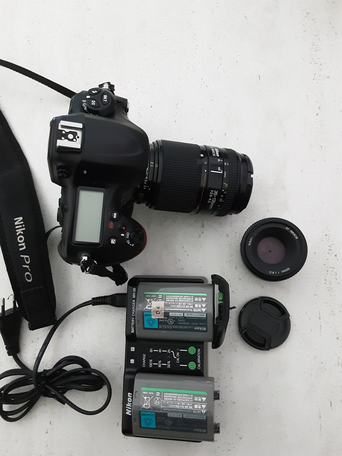 Appareil photo professionnel Nikon D4, objectifs Nikon 50 mm, Enlèvement ou Envoi, Caméra