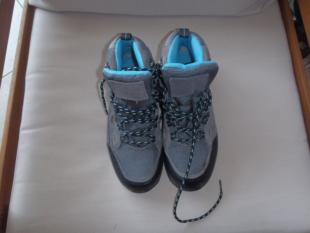 1 paar wandelschoenen - maat 38, Kleding | Dames, Schoenen, Ophalen of Verzenden, Nieuw, Wandelschoenen