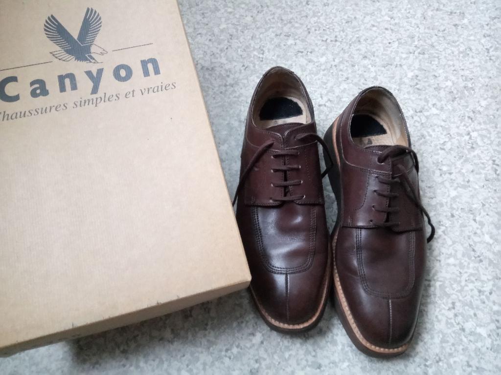 bruine lederen sportieve herenschoenen, Kleding | Heren, Schoenen, Ophalen of Verzenden, Zo goed als nieuw