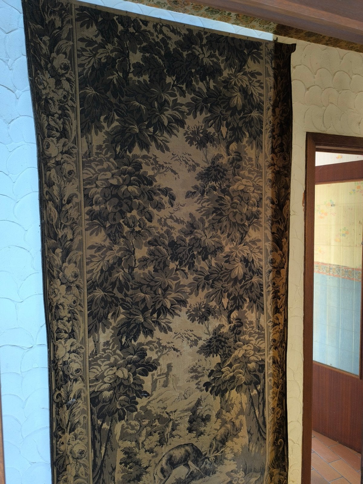 Tapisserie murale, Enlèvement