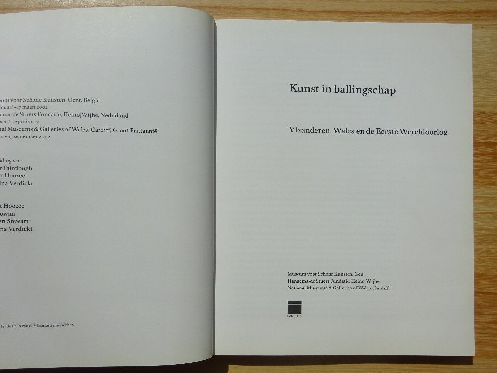Kunst in Ballingschap - MSK Gent - 2002 Pandora, Ophalen of Verzenden, Zo goed als nieuw, Schilder- en Tekenkunst