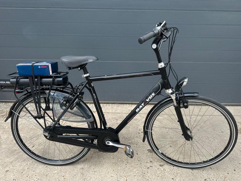 Electrische batavus bosch middenmotor fiets, Ophalen, Versnellingen, Batavus, Zo goed als nieuw