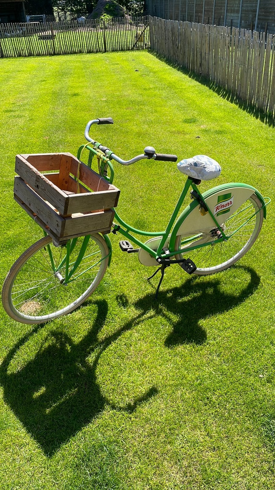 Damesfiets, Ophalen