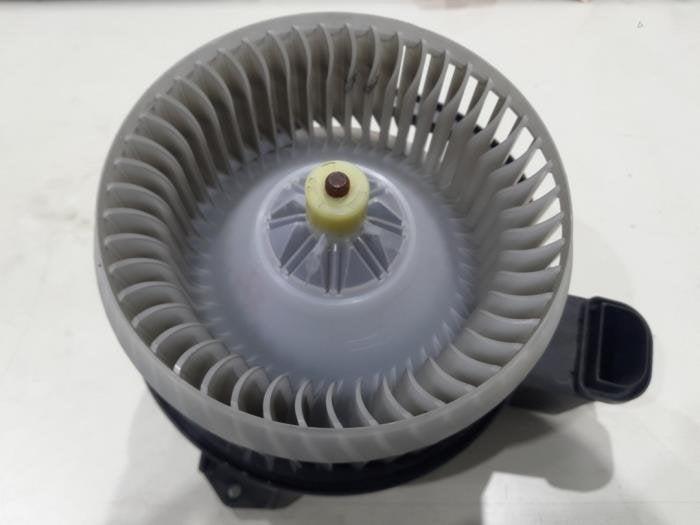 Kachel Ventilatiemotor van een Jaguar XE, Auto-onderdelen, Overige Auto-onderdelen, Jaguar, Gebruikt, 3 maanden garantie, Ophalen of Verzenden