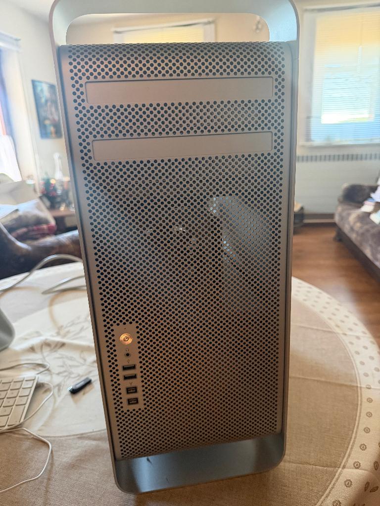 Mac Pro 5,1 - 2x2,26 GHz Quad-core - 21GB, Computers en Software, Ophalen, Gebruikt, 2 tot 3 Ghz, HDD