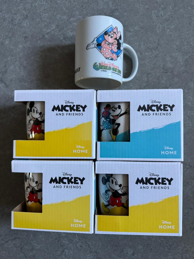 5 disney tassen, Verzamelen, Ophalen of Verzenden, Zo goed als nieuw