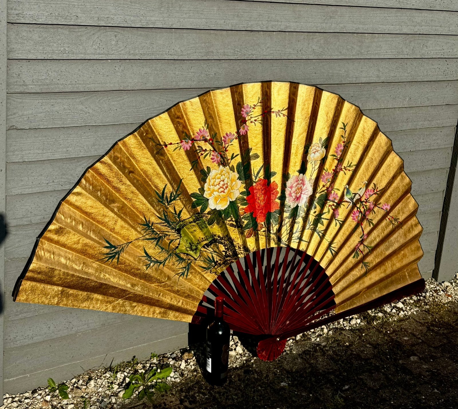 Grand éventail oriental, Doré, 97 cm, Enlèvement ou Envoi, Objet de décoration