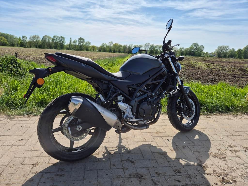 Suzuki SV 650 2018, Motos, Permis Moto A, Occasion, Plus de 35 kW, 2 cylindres