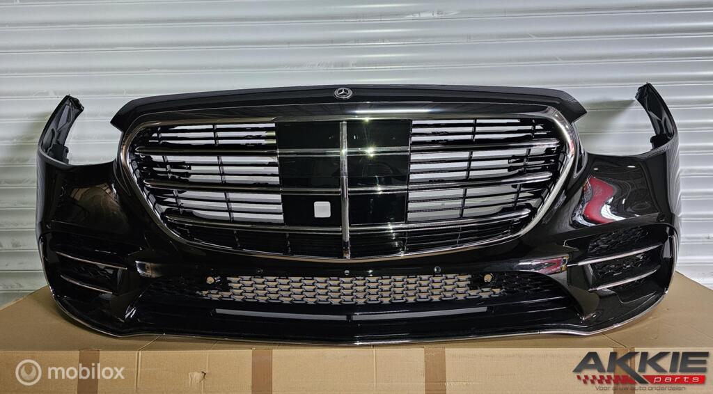 W223 V223 S-klasse amg Voorbumper mercedes A2238805801, Gebruikt, Voor, Ophalen of Verzenden, Bumper
