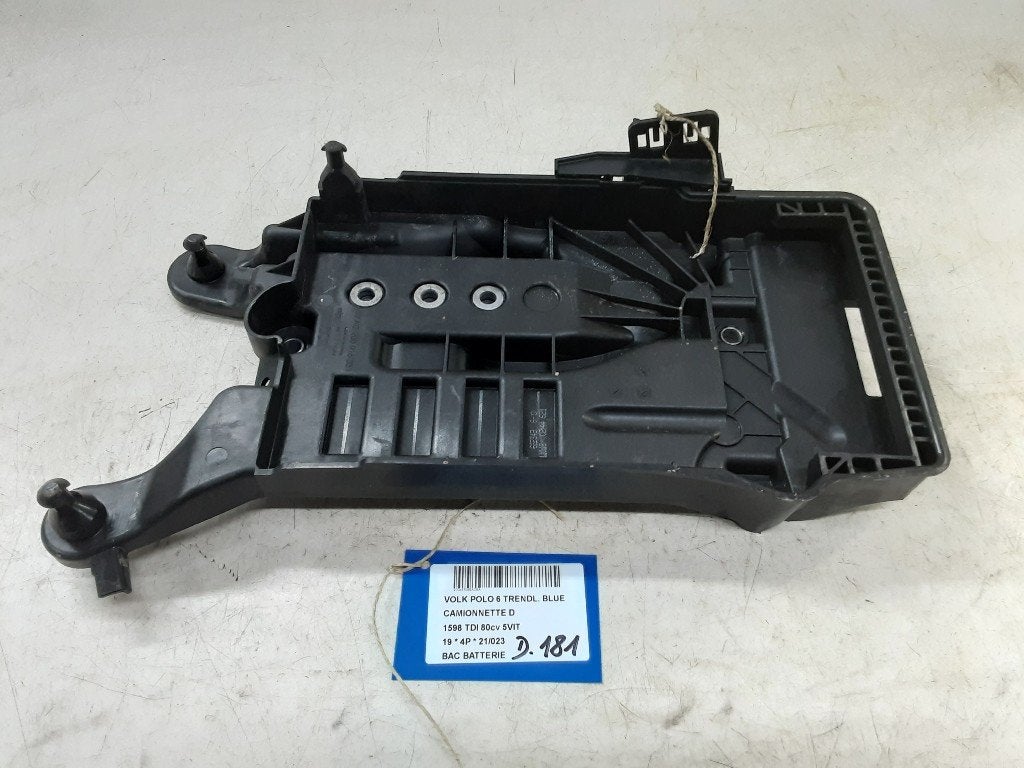 BAC A BATTERIE Volkswagen Polo VI (AW1) (01-2017/11-2021), Volkswagen, Mevr. I. Hauben, Utilisé, Rue de l'Espoir 34 34
4030  GRIVEGNÉE, BE