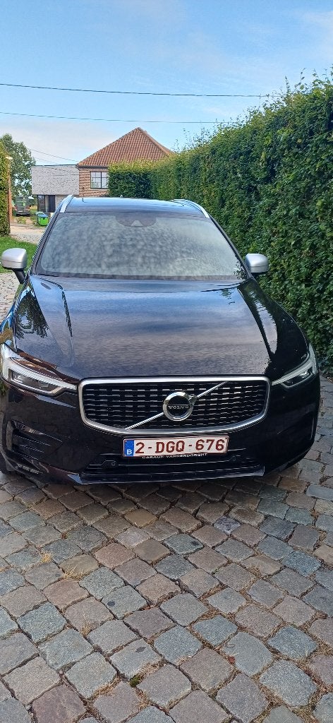 volvo xc60 R design D4 te koop, Autos, Cuir, Euro 5, Achat, Entretenue par le concessionnaire
