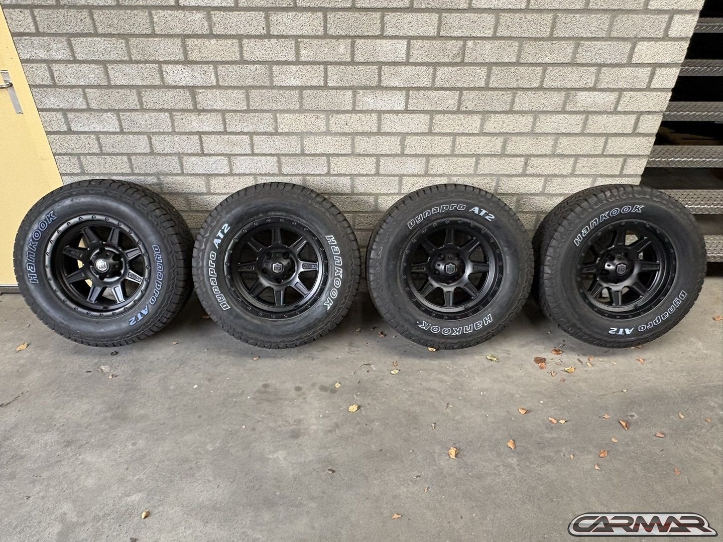 16" Chevy G20 wielen | Hankook M+S | MT Deegan 38, Neuf, Pneus et Jantes, 16 pouces, Véhicule de tourisme