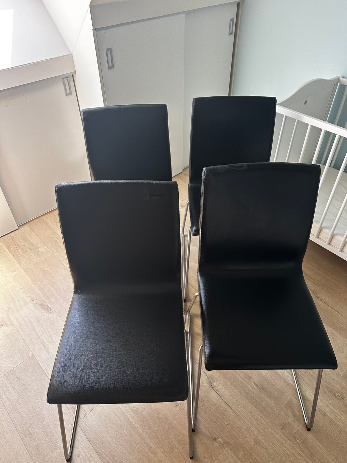 Eetkamer stoelen, Maison & Meubles, Chaises, Enlèvement, Utilisé, Cuir, Quatre