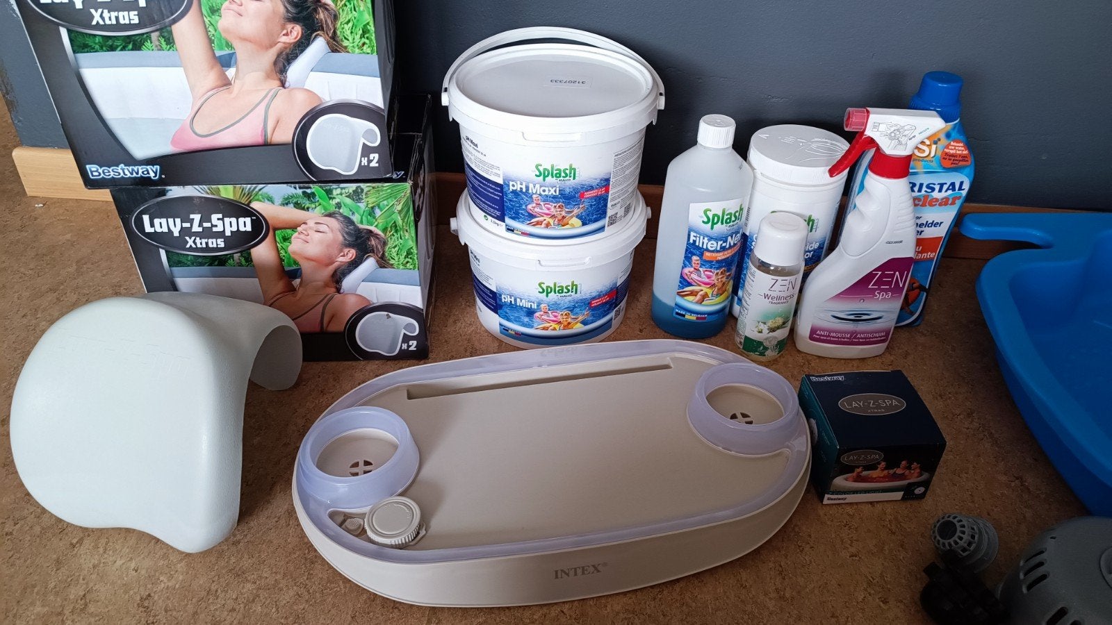 accessoires voor jacuzzi, Ophalen, Zo goed als nieuw, Reinigingsmiddel