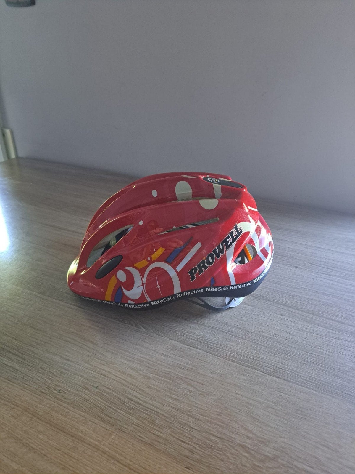 fietshelm Prowell, Prowell, Jongen of Meisje, Zo goed als nieuw, Ophalen