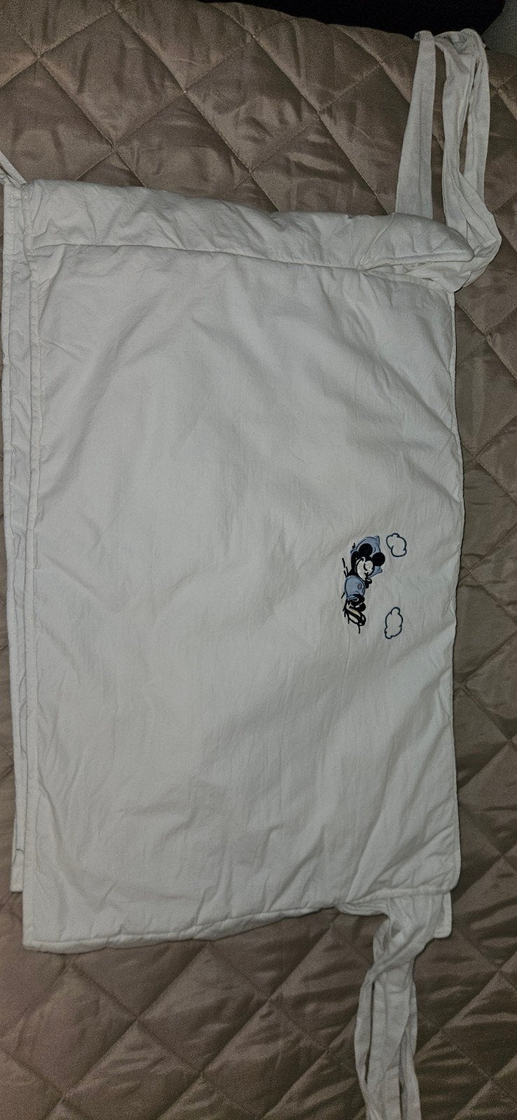 Tour de parc / lit bébé Mickey – très bon état, Enlèvement, Lit
