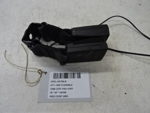 BOUCLE DE CEINTURE ARRIÈRE GAUCHE Opel Astra K, Autos : Pièces & Accessoires, Habitacle & Garnissage, Opel, Utilisé