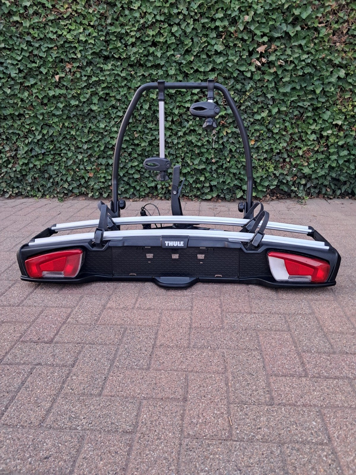 Thule velospace XT 2 938 geschikt voor alle fietsen., Ophalen, Zo goed als nieuw, Brede banden, 2 fietsen