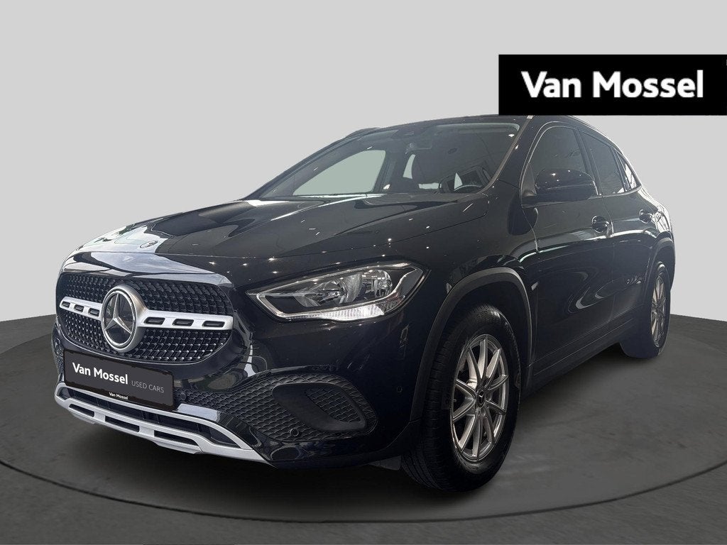 Mercedes-Benz GLA 200 d + PARKEERSENSOREN + CAMERA +, 1800 kg, Entreprise, Carnet d'entretien, Noir