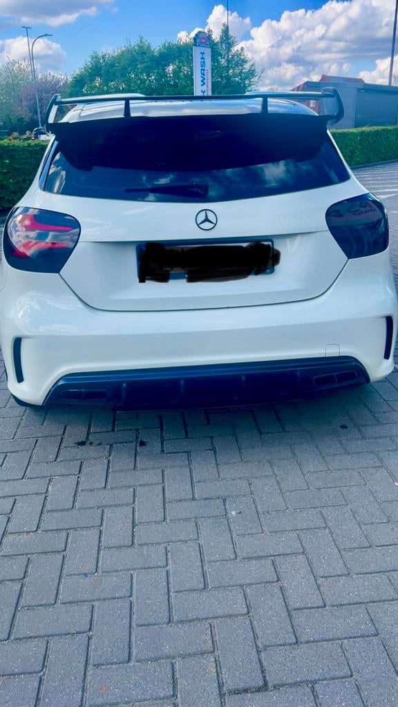 Mercedes benz amg a45, Auto's, Automaat, 4 cilinders, Wit, 5 deurs