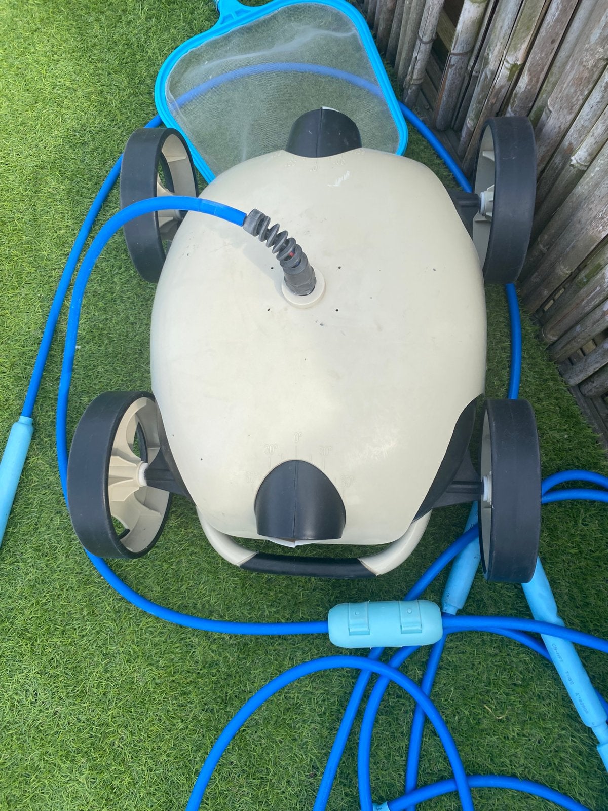 Robot piscine, Enlèvement, Utilisé