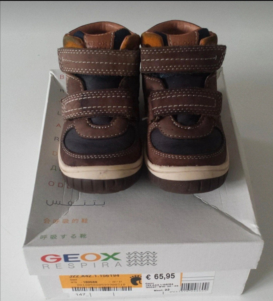 Leuke en comfortabele Geox sneakers in maat 20. Ideaal als e, Kinderen en Baby's, Babykleding | Schoentjes en Sokjes, Ophalen