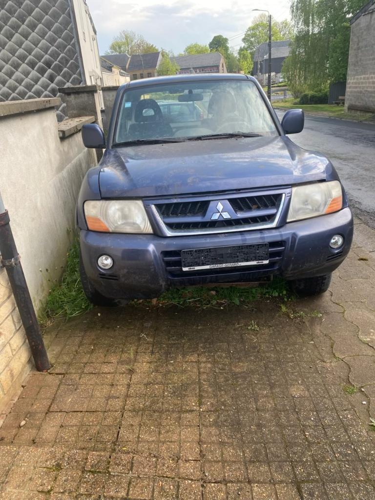 MITSUBISHI PAJERO 3.2 DID, Autos, Mitsubishi, Euro 5, Achat, 2 places, Bleu