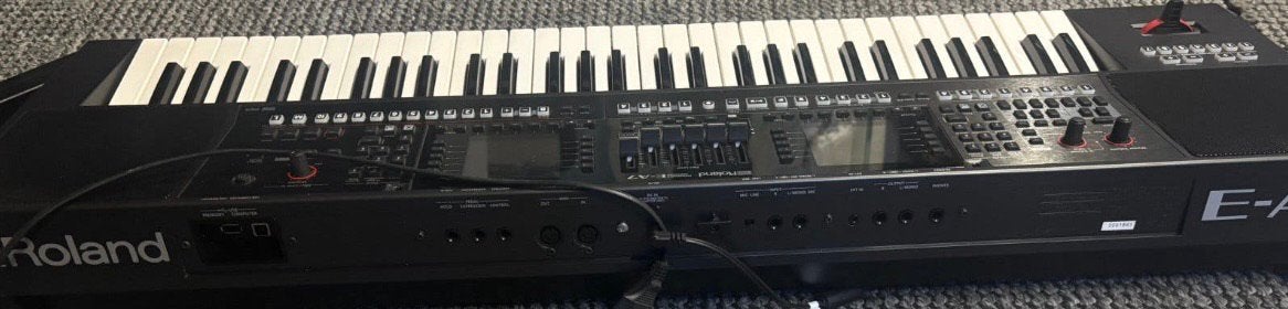Bijna nieuwe Roland E-A7 in perfecte staat, Ophalen of Verzenden, Zo goed als nieuw, Roland