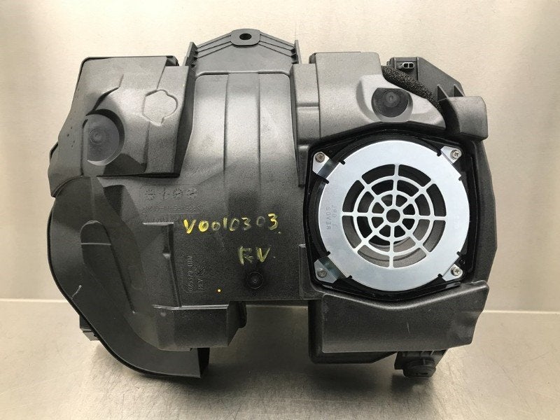 SUBWOOFER Mazda MX-5 (ND) (01-2015/-) (|625379BTM|), Gebruikt, Mazda