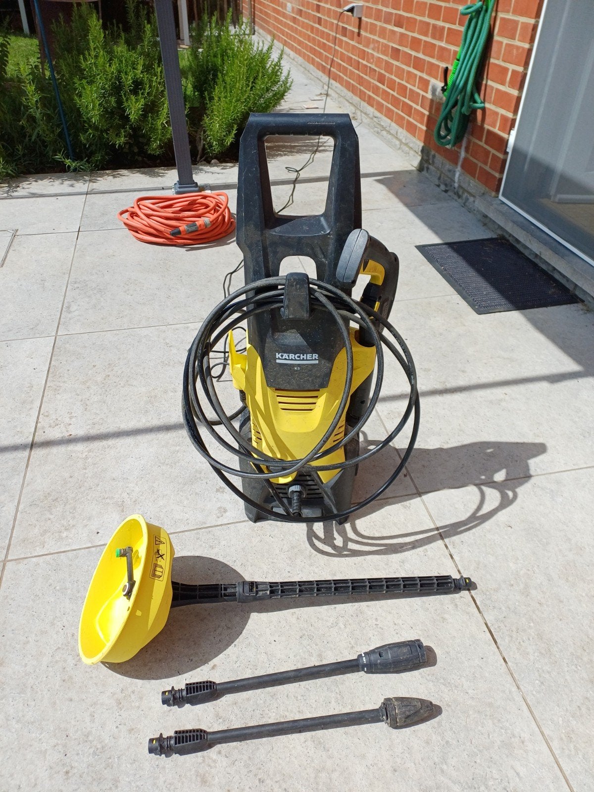 Kärcher K3 en bon état avec ses accessoires, Tuin en Terras, Hogedrukreinigers, Ophalen