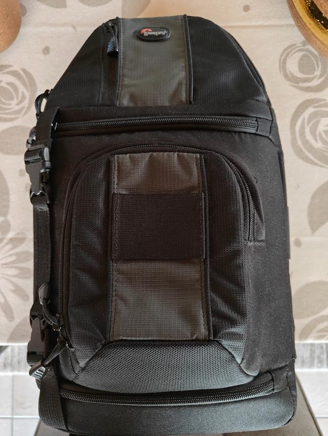 Sac pour appareil photo, Enlèvement, Comme neuf, Sac à dos, Lowepro