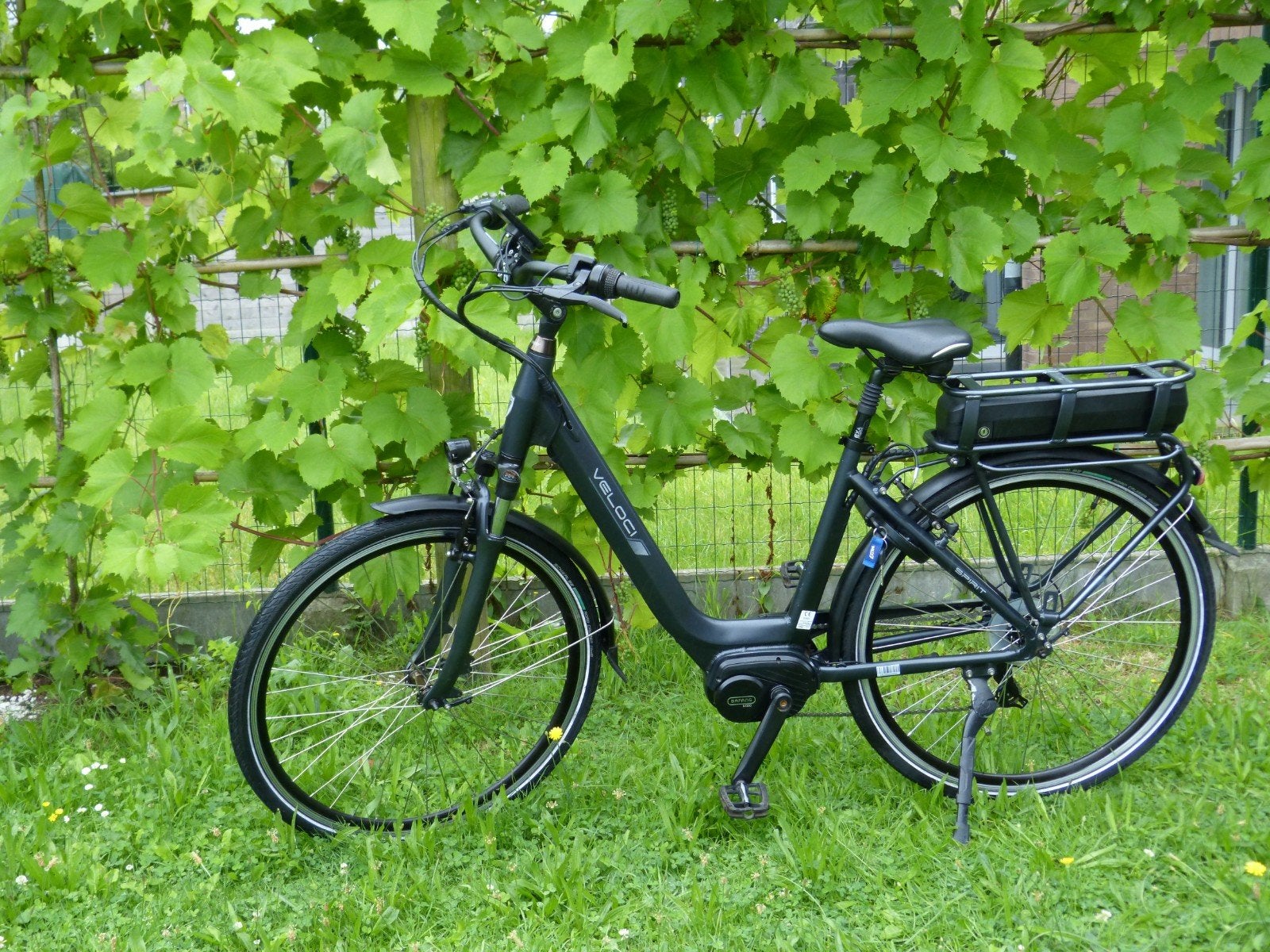 Veloci zo goed als nieuw klaar voor gebruiken, Fietsen en Brommers, Zo goed als nieuw, 47 tot 51 cm, 50 km per accu of meer, Ophalen