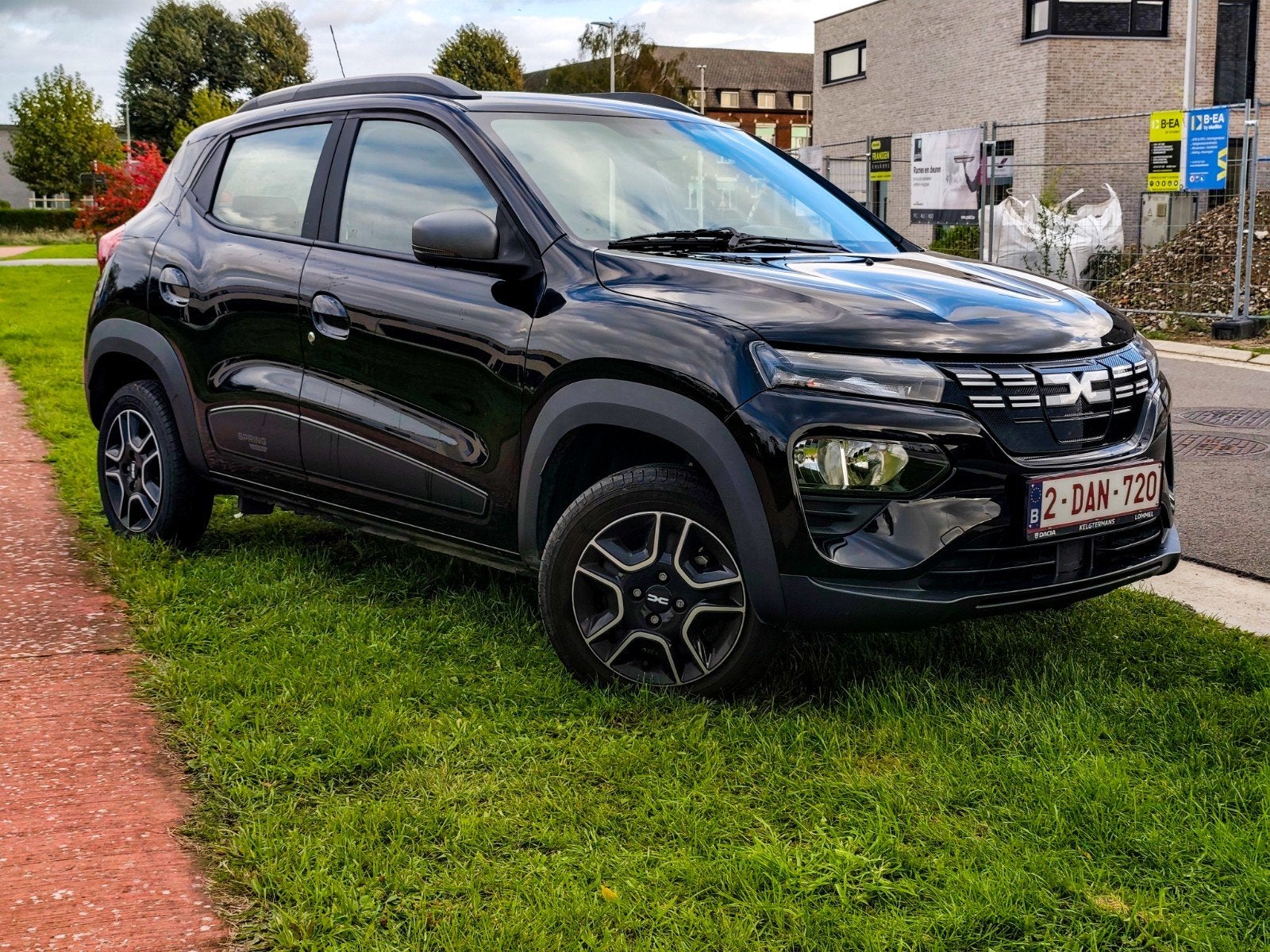 Dacia Spring, Autos, Achat, Noir, 5 portes, Automatique